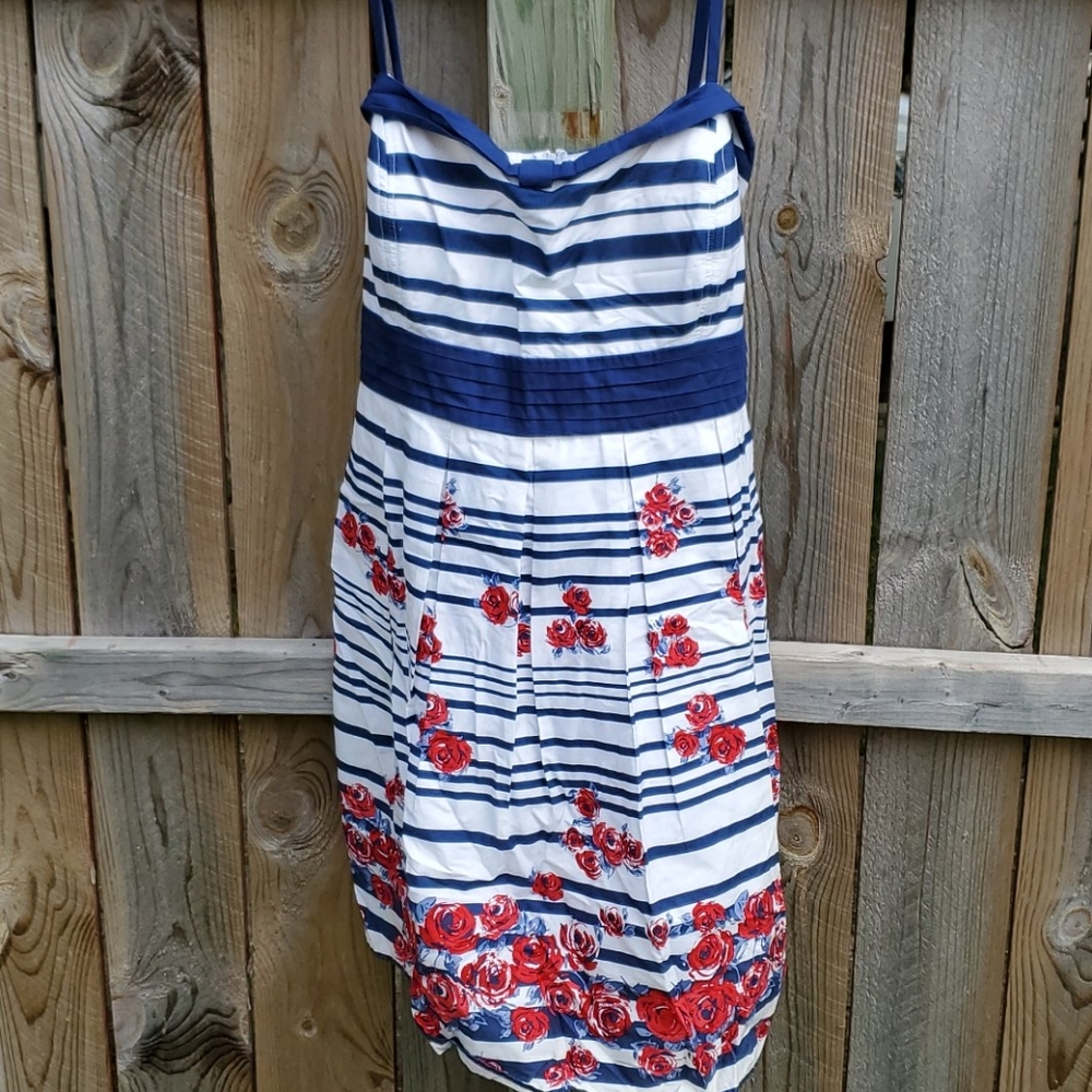 Cute summer dress size 24
